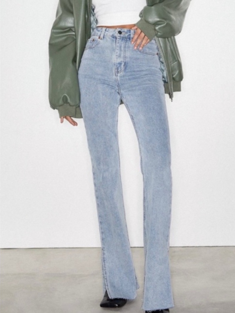 NWT Motel Rocks Split Bootcut Light Wash Jeans